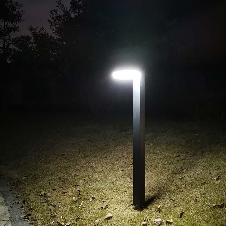 New Design Outdoor Decorative Pathway Light Bright Solar Led Spike Garden Lamp Led Module Lights with Spike
